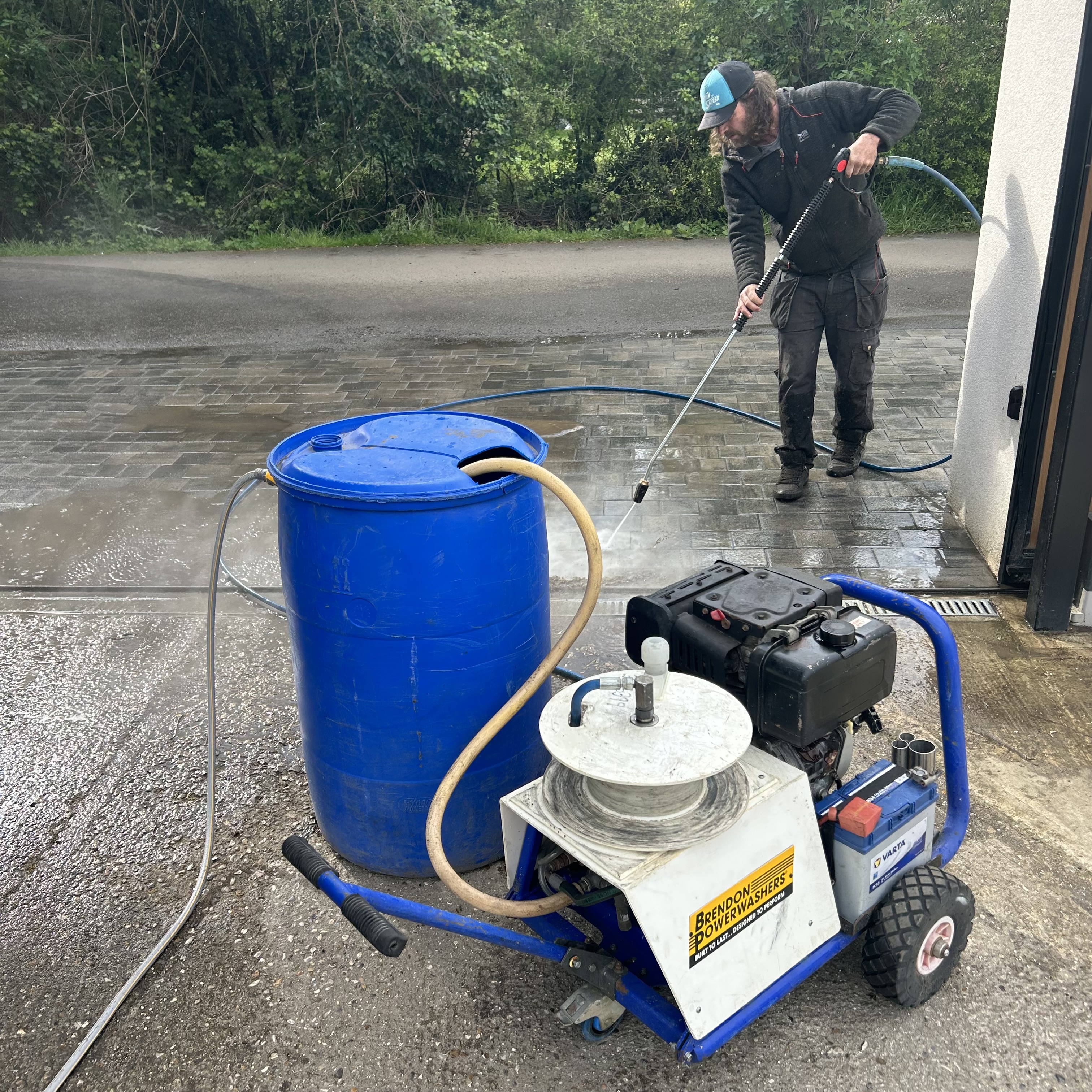 Diesel Jet Wash Pressure Washer Hire Benfleet, Southend, Brentwood, Chelmsford, Essex